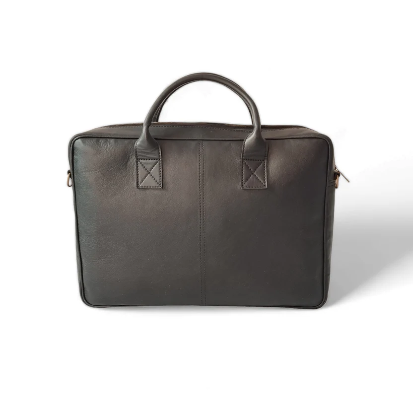 Pieltoro Voyager Leather Laptop Bag for Men & Women - Image 3