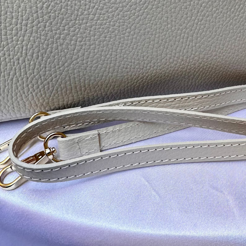 Pieltoro Ivory Elegance Tote - Image 3