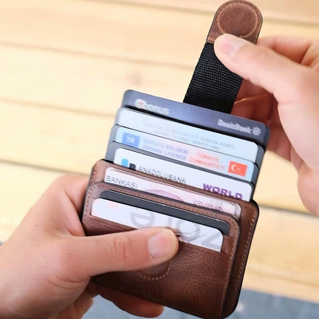The Pieltoro Tier Fold Holder - Image 2